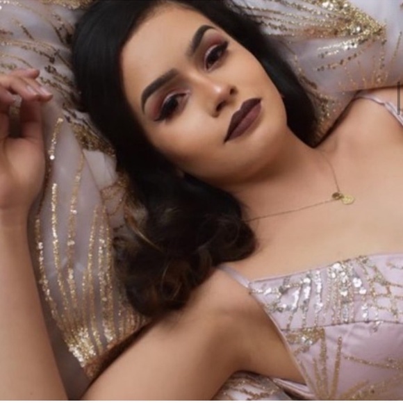 Bar gold Necklace - Picture 2 of 5